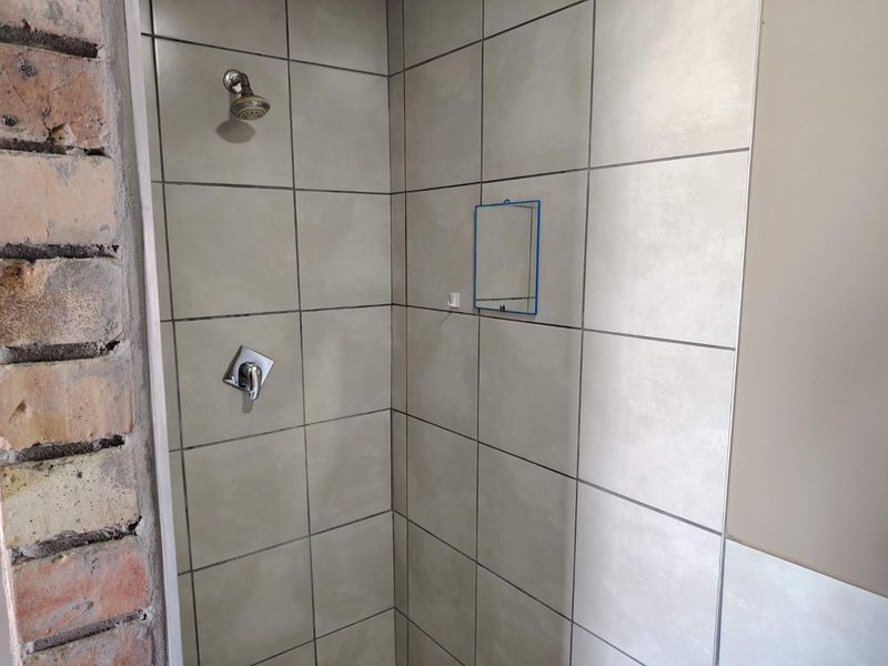 A stylish bachelor’s apartment to rent in Klipheuwel - Photo 4