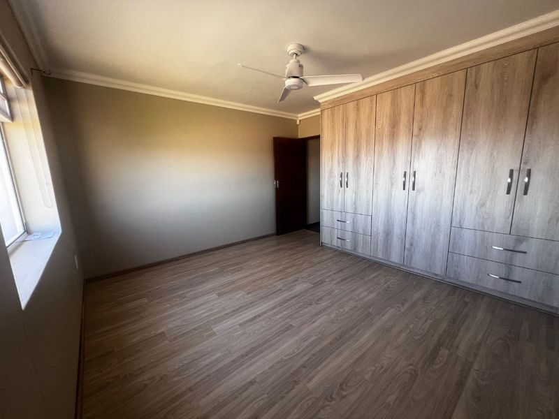 6 Bedroom House FOR SALE in River Plots, Swakopmund - Photo 10