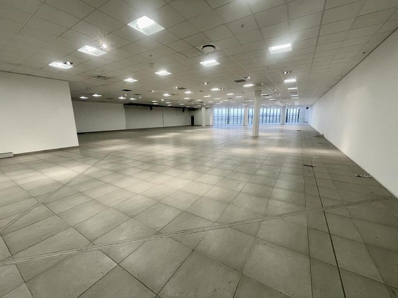 Hendra - Prime 1 025m2 Retail Space – Cornubia Mall - Photo 10