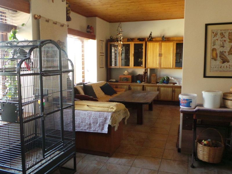 Family on large stand with space to expand -close to Ndume Campus - Photo 7