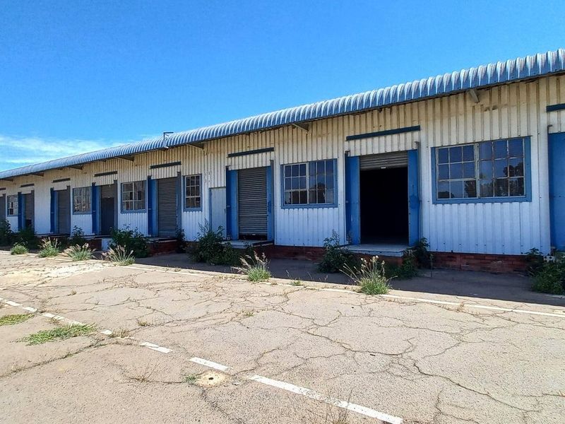 10 000m2 New Era Springs Industrial Yard To Let - Photo 5