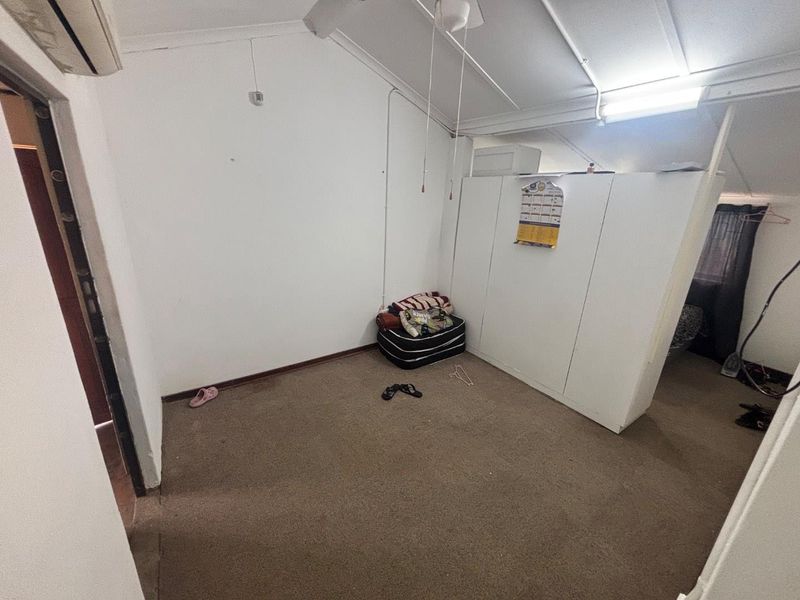 1 Bedroom Apartment to Rent in Hatton Estates - Photo 9