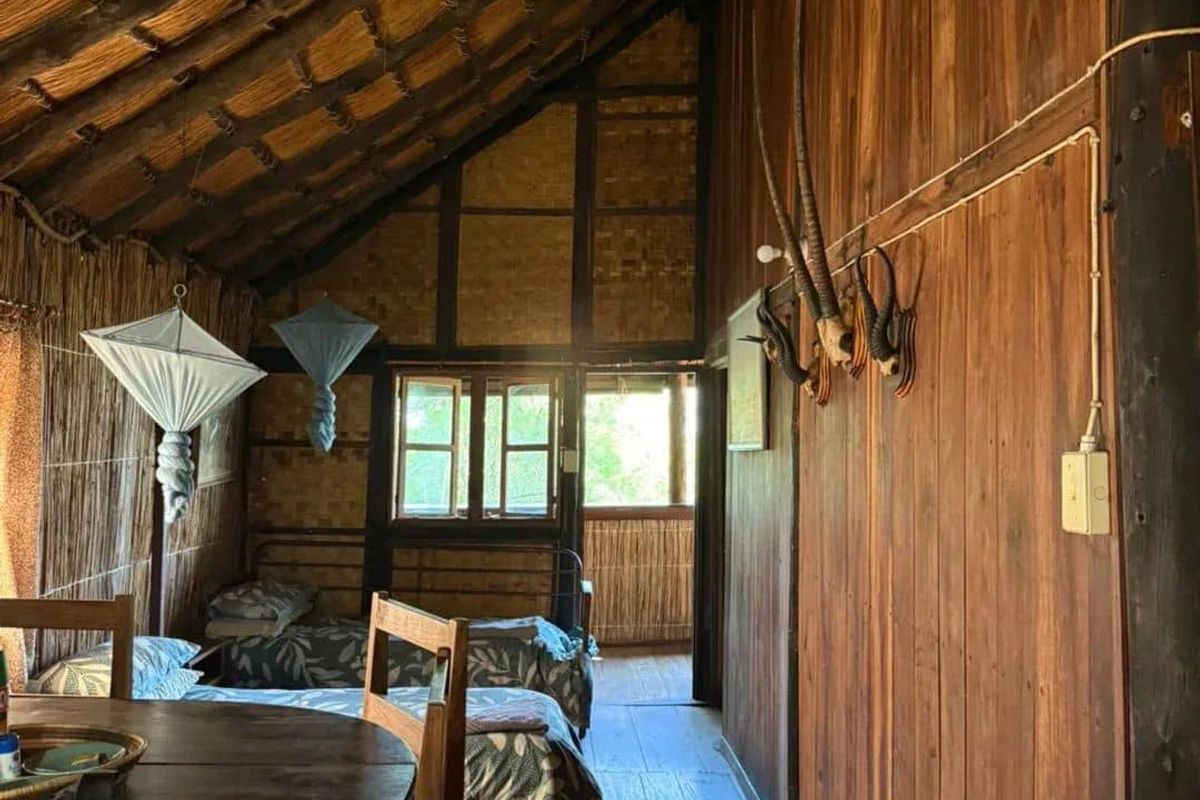 URGENT SALE – PRIME RIVERFRONT ECO-LODGE INVESTMENT - Photo 2