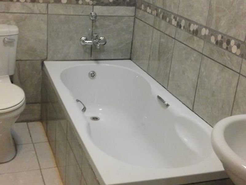 Close to schools and spar - Photo 8