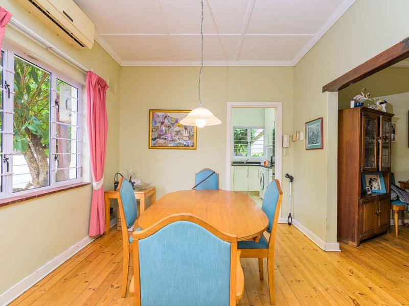 HENDRA - PRIME PROPERTY IN DURBAN NORTH WITH EXTENSIVE OUTBUILDINGS - Photo 4