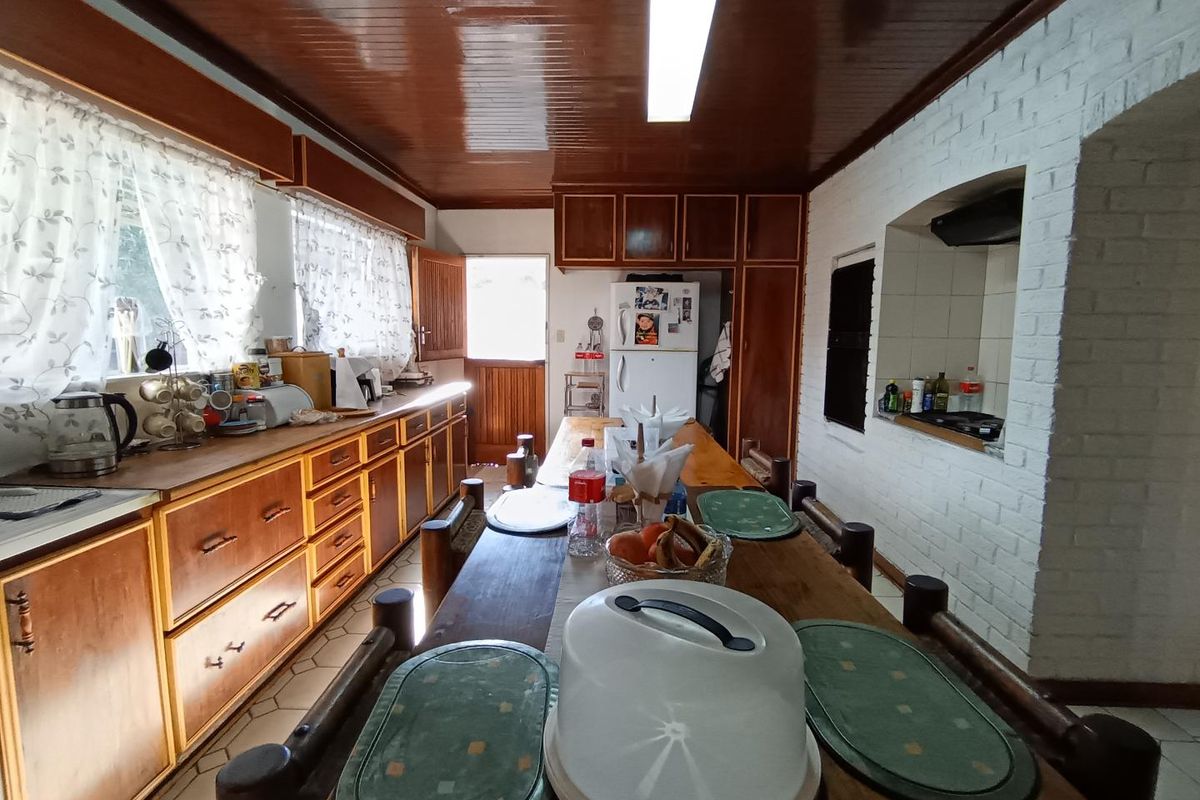 Discover Dual Living and Income in Heuwelsig!" - Photo 3