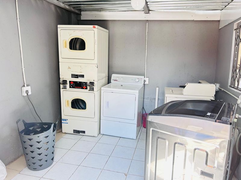LUCRUTIVE BUSINESS WITH 12 UNITS AND A LAUNDRY!! - Photo 8