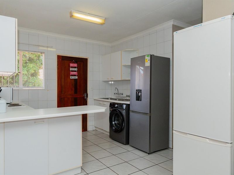 Modern 3-Bedroom Townhouse to Rent in Birchleigh – Prime Location Near Birchmed Day Clinic - Photo 5