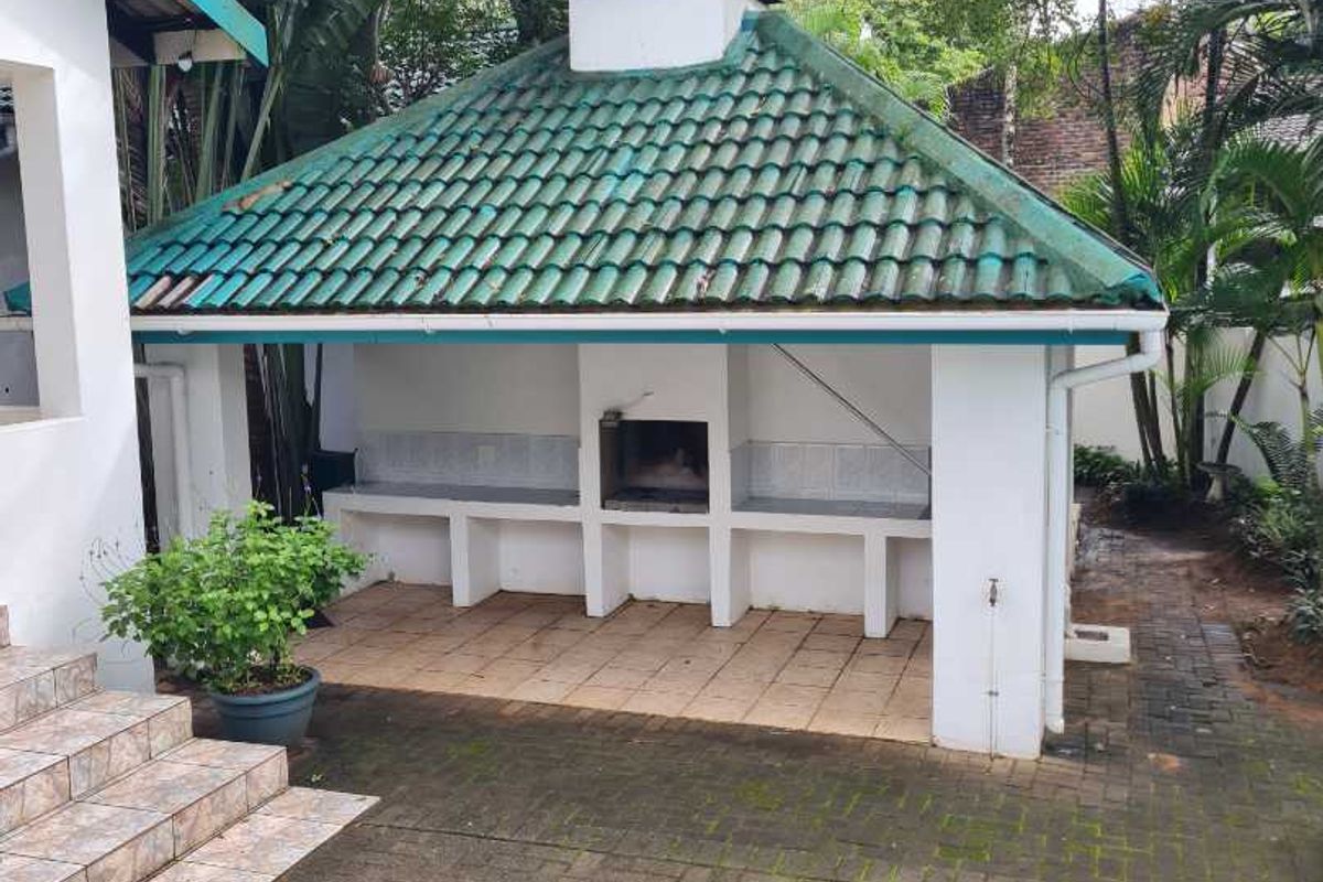 Unique Mirror Image Double Home Under One Roof - Photo 3