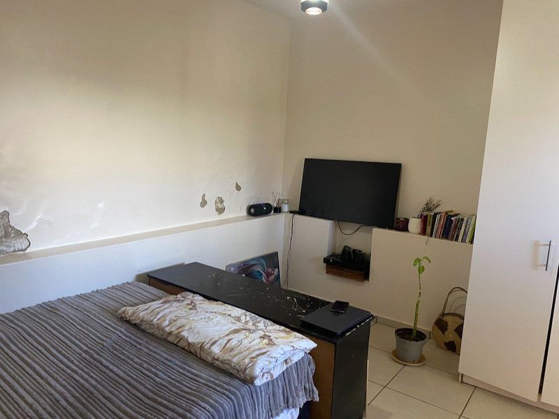 STUDIO flat for sale in CENTRAL WINDHOEK - Photo 3