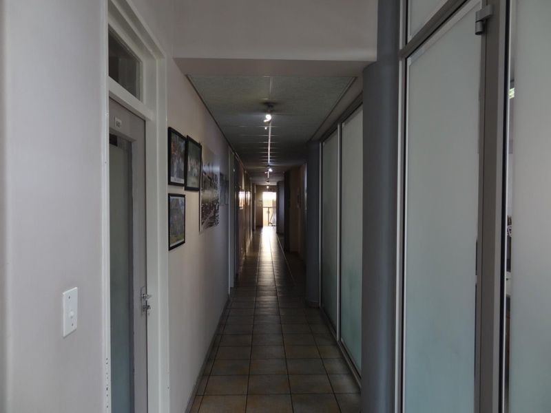 Prime Office Space with Retail Frontage on Independence Ave! - Photo 3