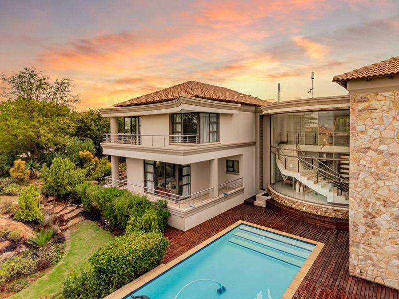 5 Bedroom House of Architectural Grandeur in Meyersdal Eco Estate – A Double-Stand Masterpiece of Modern Luxury - Photo 4