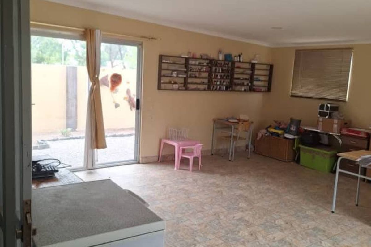 BARGAIN - 3 BEDROOM HOUSE FOR SALE - ONGWEDIVA - Photo 5