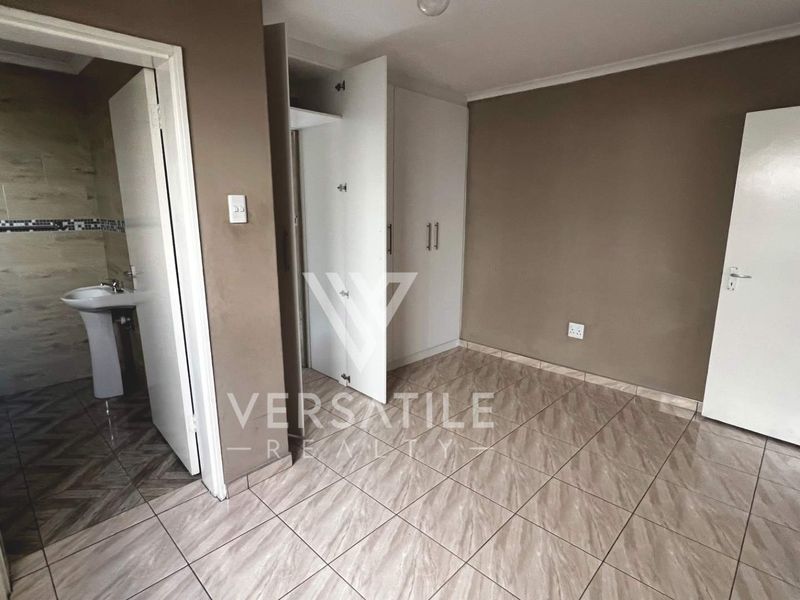 5 Bedroom House for sale in Rehoboth. - Photo 6