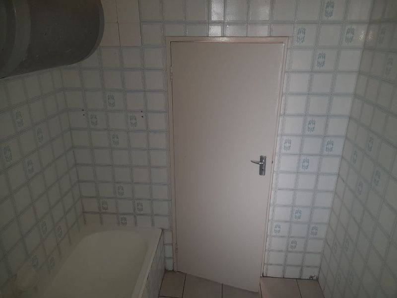 One Bedroom Apartment for sale in Faymore. - Photo 5