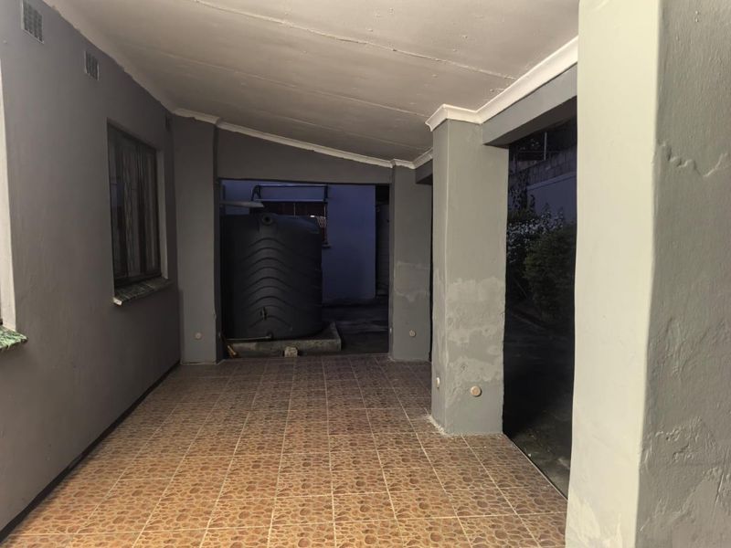 Easy Living Awaits in Shallcross! - Photo 3