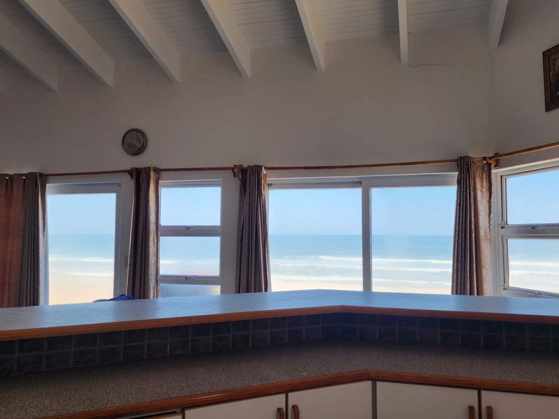 Closer to the beach you cannot stay in Henties Bay. - Photo 6