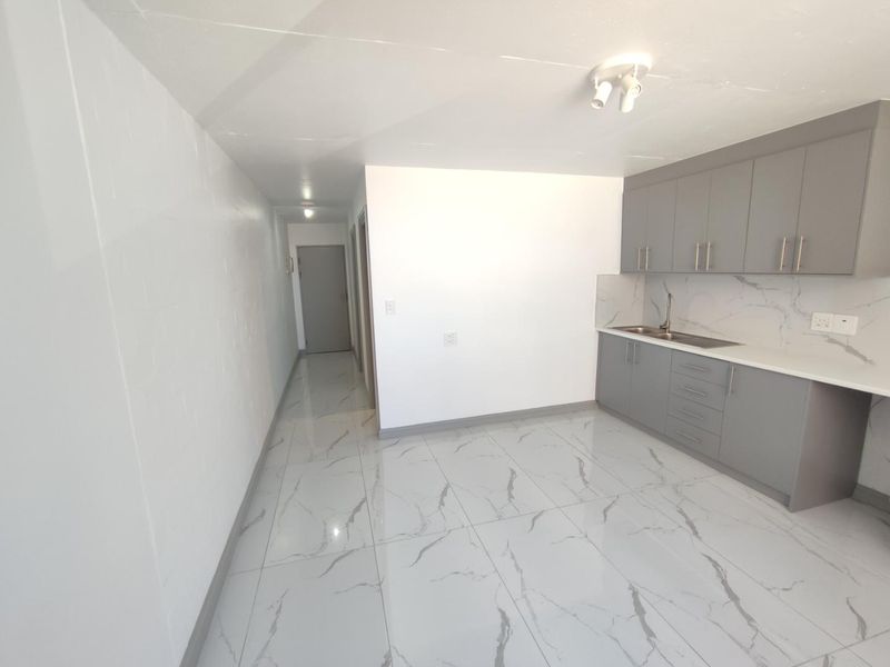 1 Bedroom Apartment For Sale In Wynberg - Photo 3