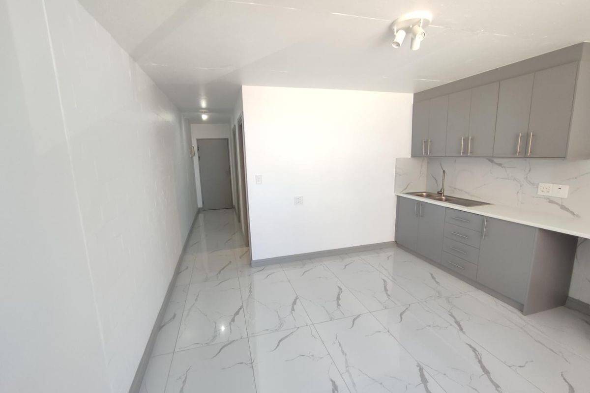 1 Bedroom Apartment For Sale In Wynberg - Photo 3