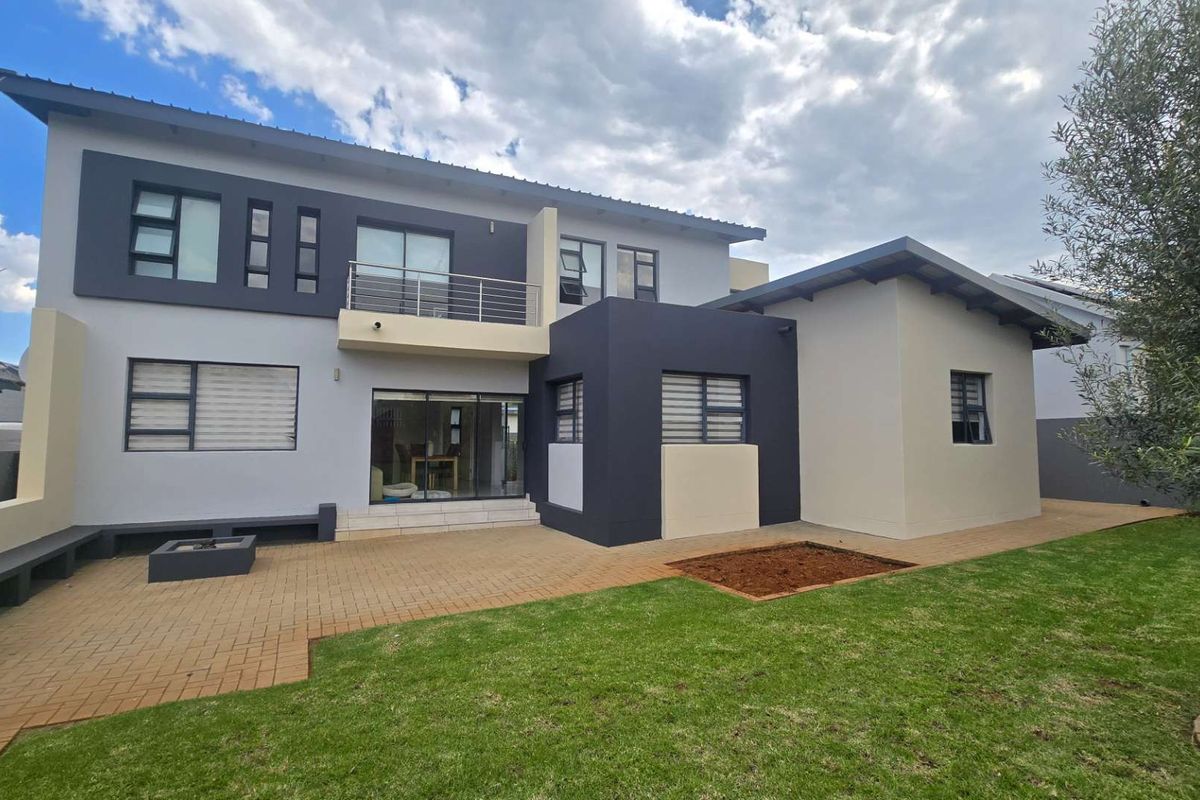 Midstream Meadows modern double storey - Photo 3