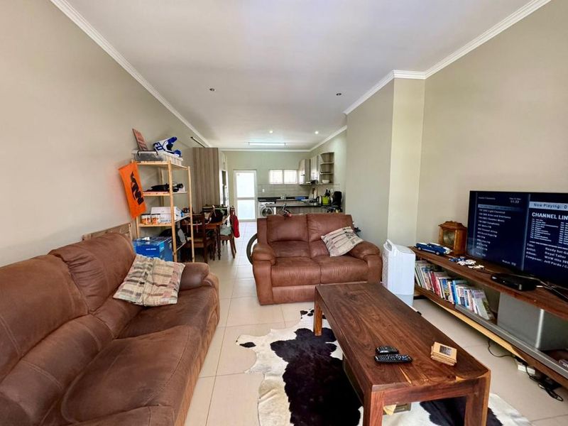 2 Bedroom Apartment for sale in Elisenheim - Photo 4