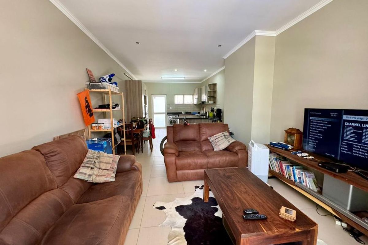 2 Bedroom Apartment for sale in Elisenheim - Photo 4