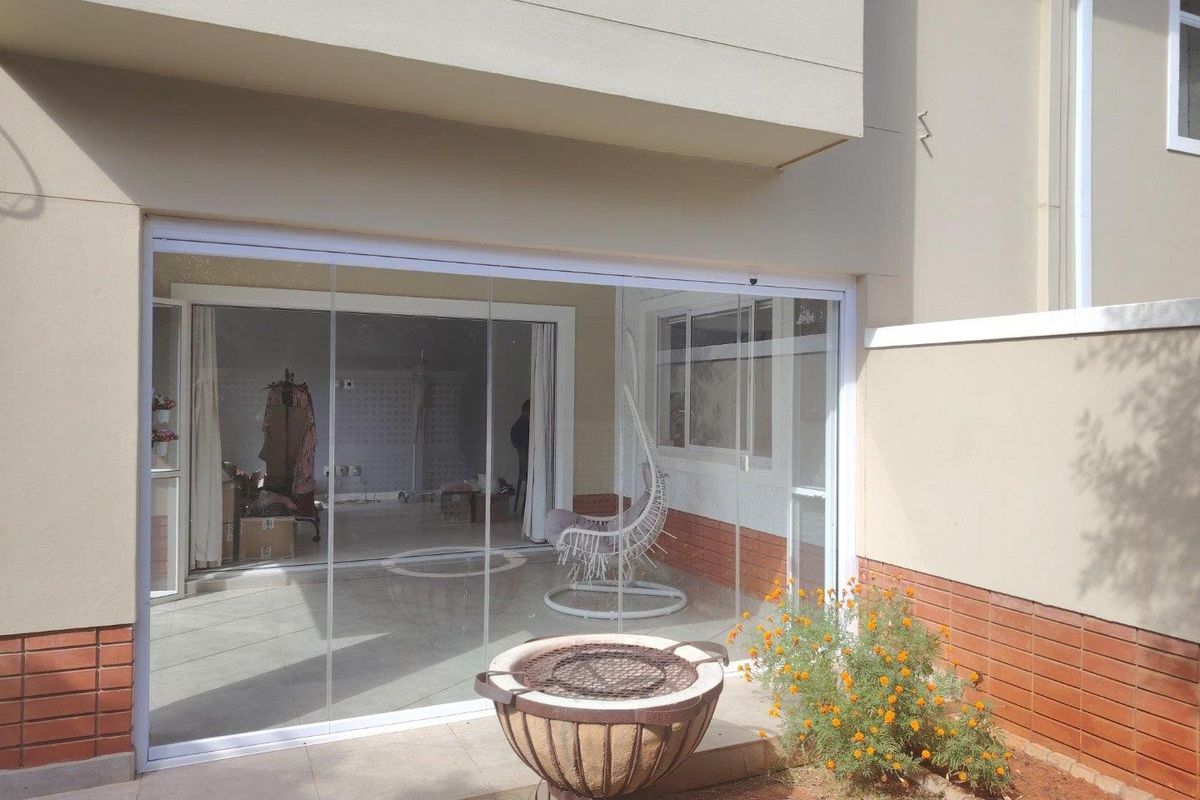 Move-in ready and offering exceptional value in a sought-after estate. - Photo 2