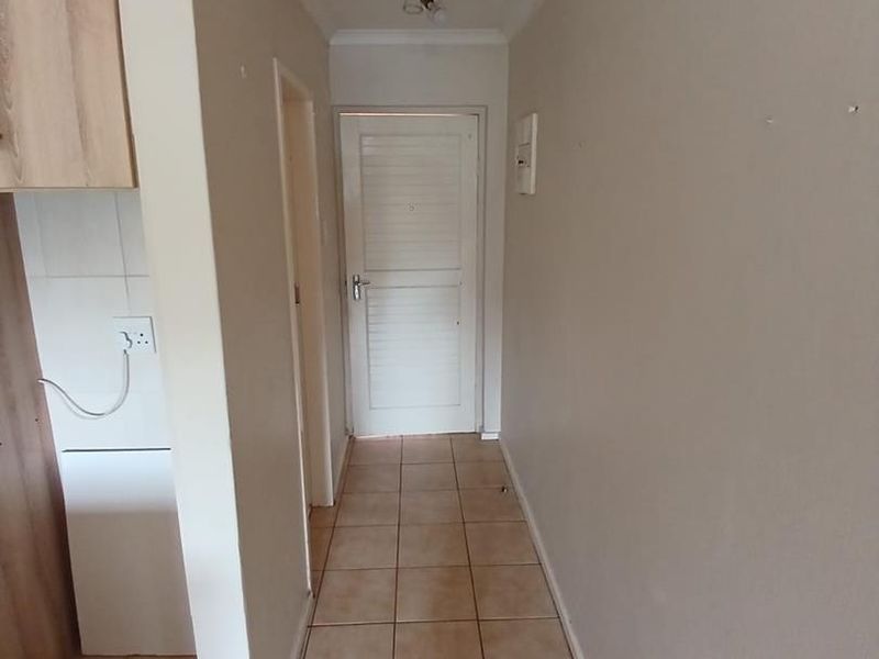 2 Bedroom to rent at Lunnon Court - Photo 6