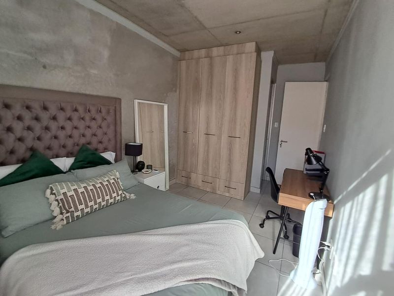 2 Bedroom Apartment within walking distance from University of Pretoria - Photo 4