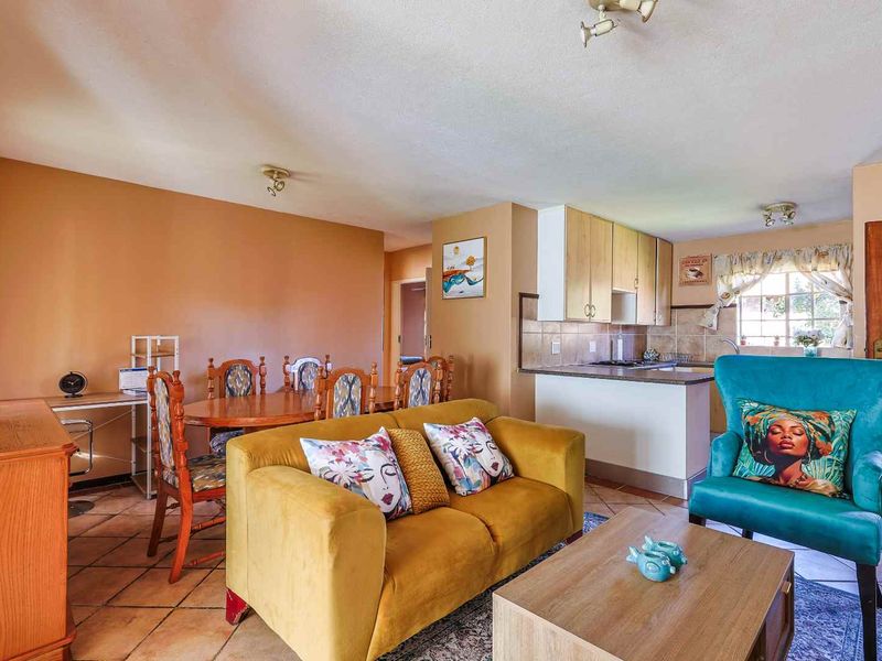 Fully Furnished 2-Bedroom Apartment to Rent - Photo 9