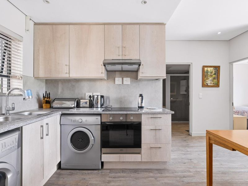 Retirement Village Living At It's Finest - Photo 9