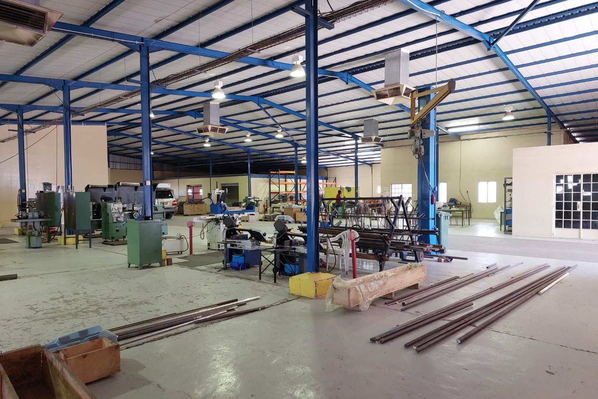 PROSPERITA: NEAT, SPACIOUS WAREHOUSE FOR SALE WITH HUGE TAX BENEFIT AS PROPERTY HAS EPZ ZONING - Photo 2