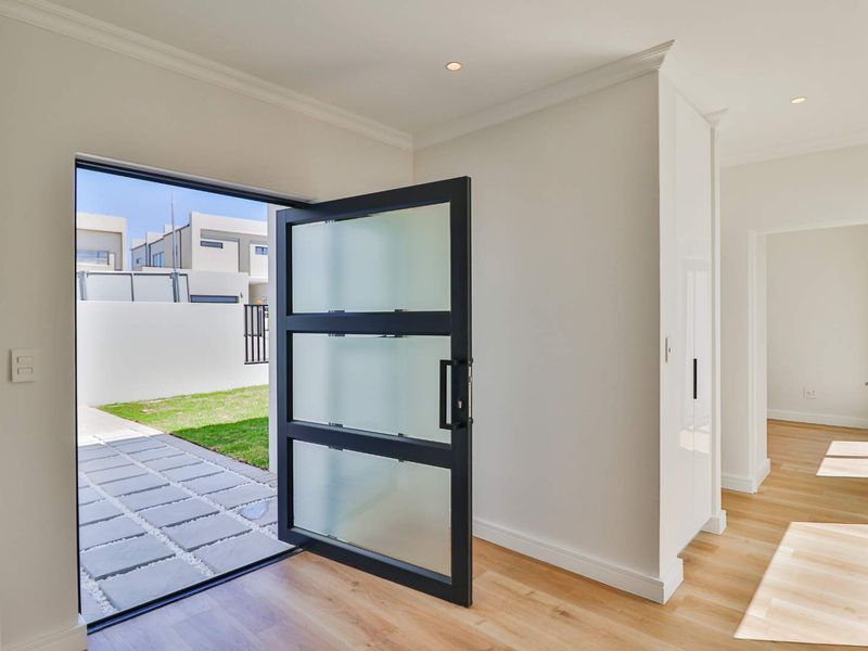 Brand New Double-Storey Home in Sought-After Sandown  No Transfer Duty - Photo 8