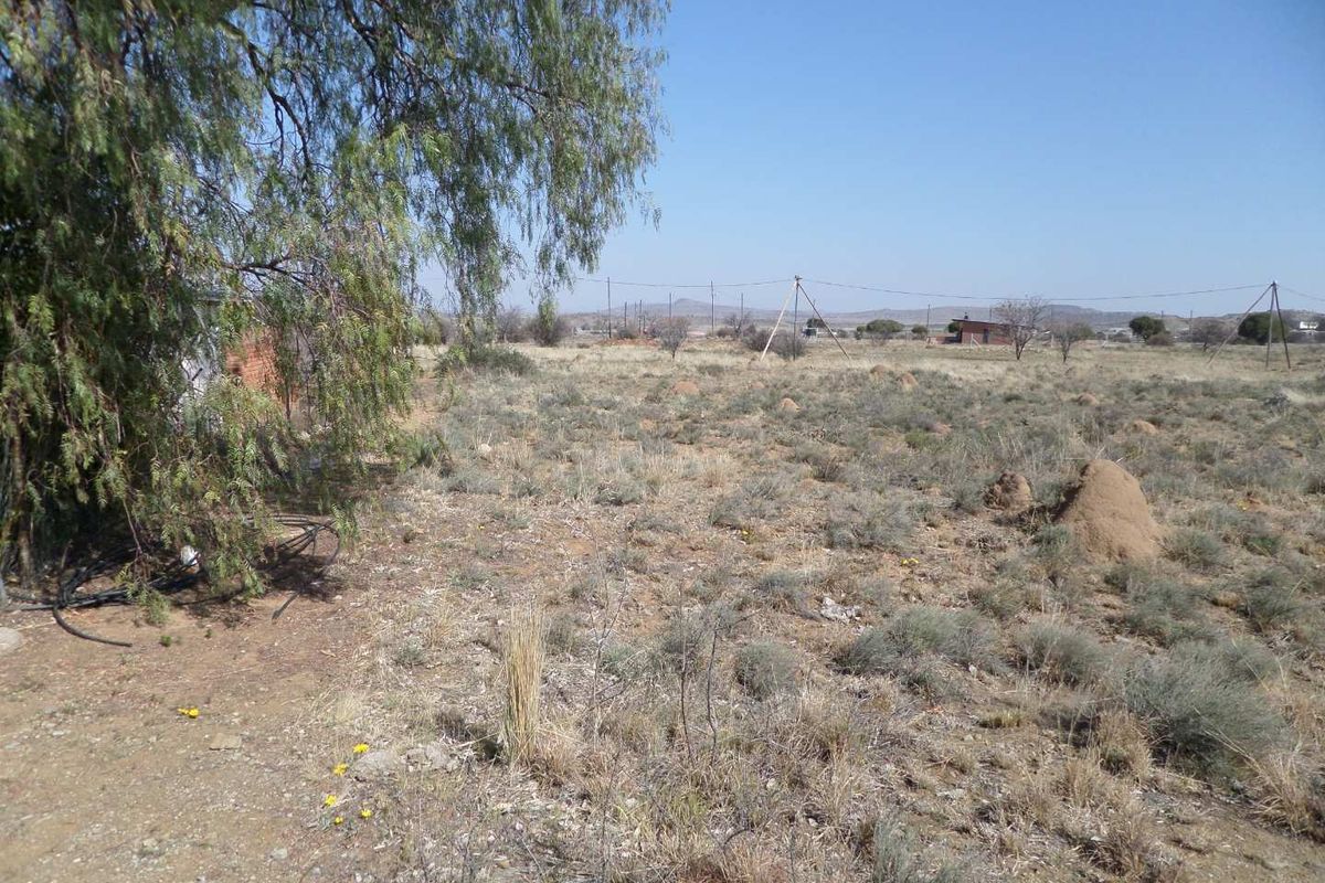 Craving Space - Photo 2