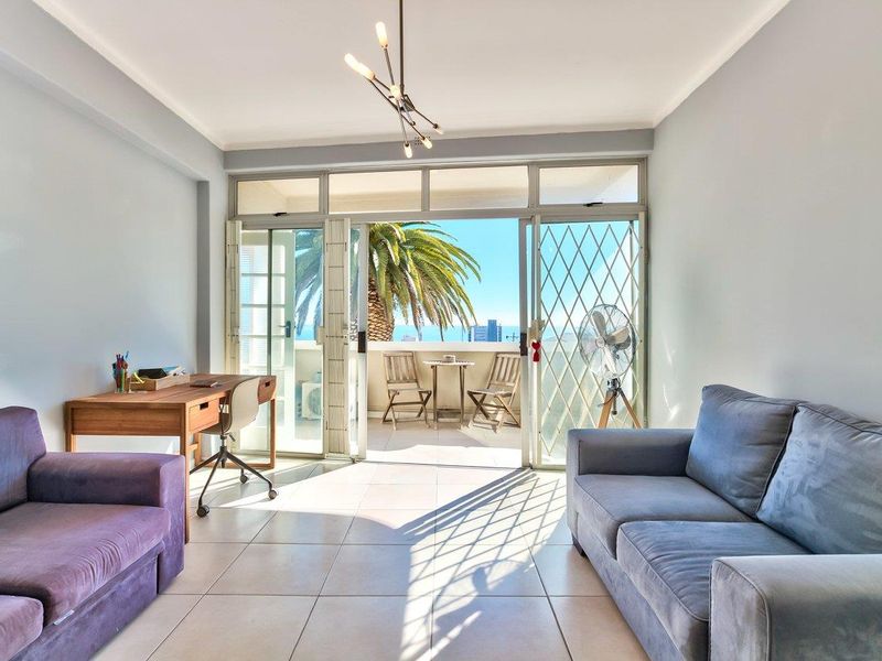 LARGE ONE BEDROOM APARTMENT – FULL SEA VIEWS - Photo 6