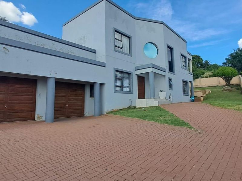 Welcome to your dream home! - Photo 2