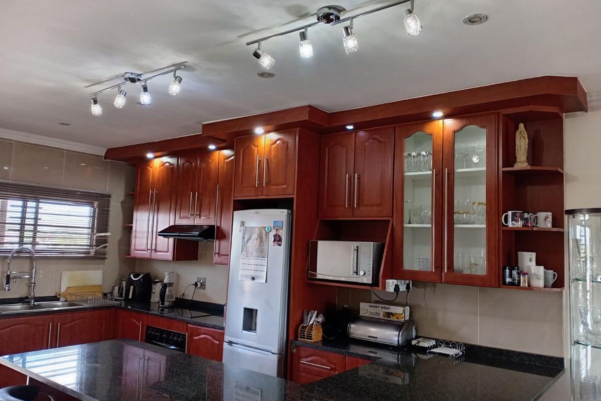 Fully loaded just move - Photo 3