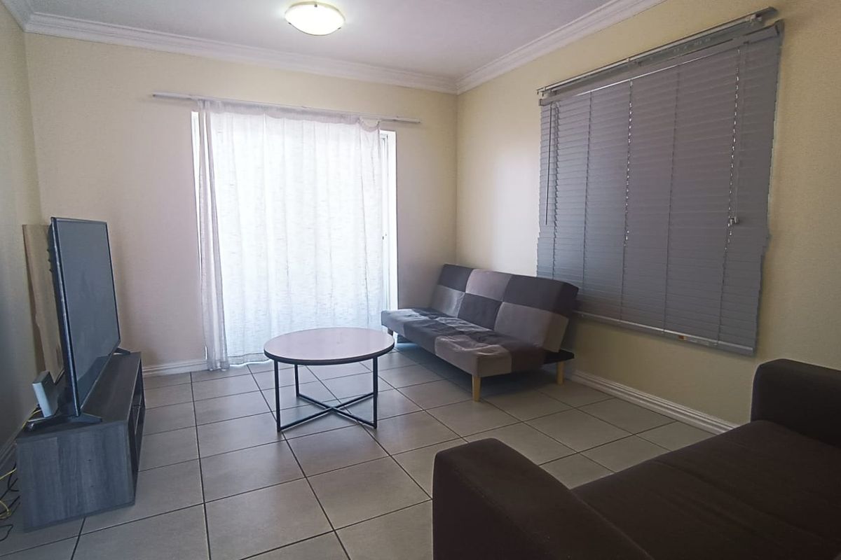 Modern Flat in Very Convenient Location - Photo 4