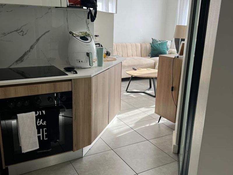 Upstairs Trendy 1 Bedroom Apartment in Munyaka - Photo 6