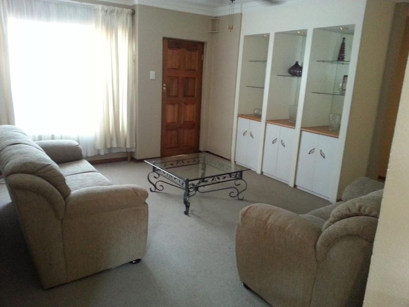 Pet Friendly Simplex for Sale - Photo 6