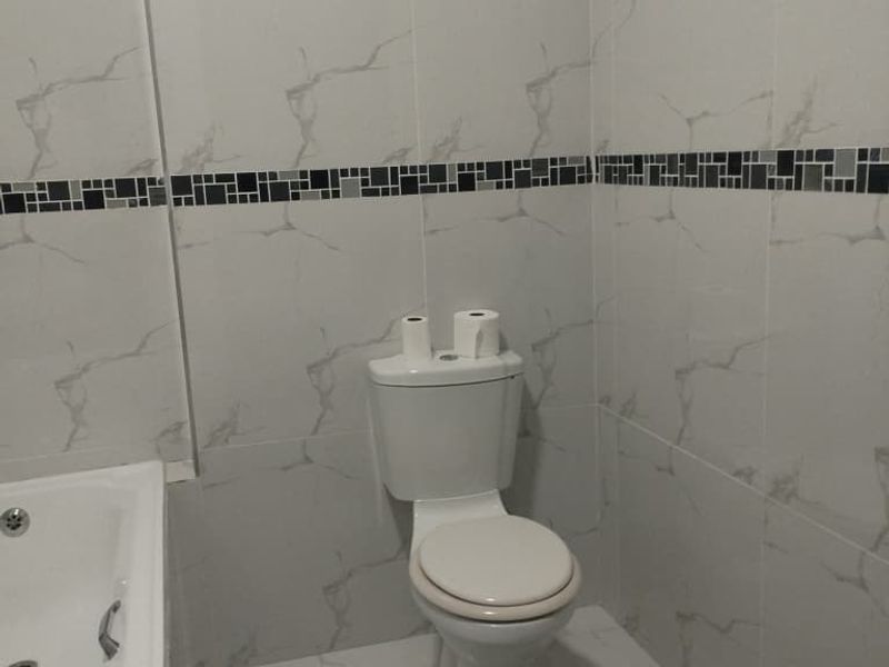 2 Bedroom Self Catering Accomodation in Dolphin Beach - N$1200 per day 0814956379 - Photo 7