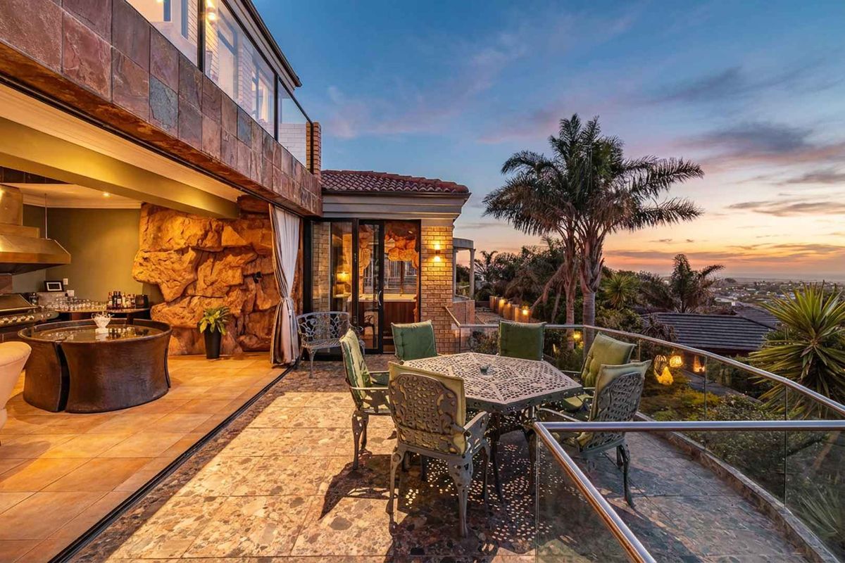 Lovemore Heights – 6 Bedroom Multi family home with flatlet - Photo 4