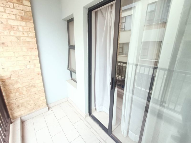 BEAUTIFUL APARTMENT FOR SALE!!!!!! - Photo 2