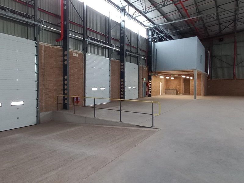 **1,910m2 A-Grade Warehouse To Let | Dakota Precinct, Rand Airport Industrial Park** - Photo 7