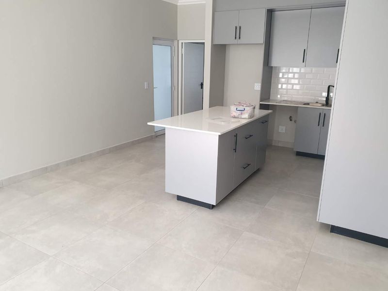 Experience Unmatched Luxury in Our New Rental Apartment Complex - Photo 6