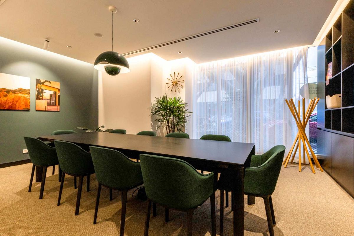 Join a thriving business community in Spaces Menlyn Maine - Photo 5