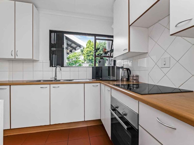 SUNNY SIMPLEX HOME IN POPULAR COMPLEX CENTRALLY LOCATED IN LONEHILL - Photo 10