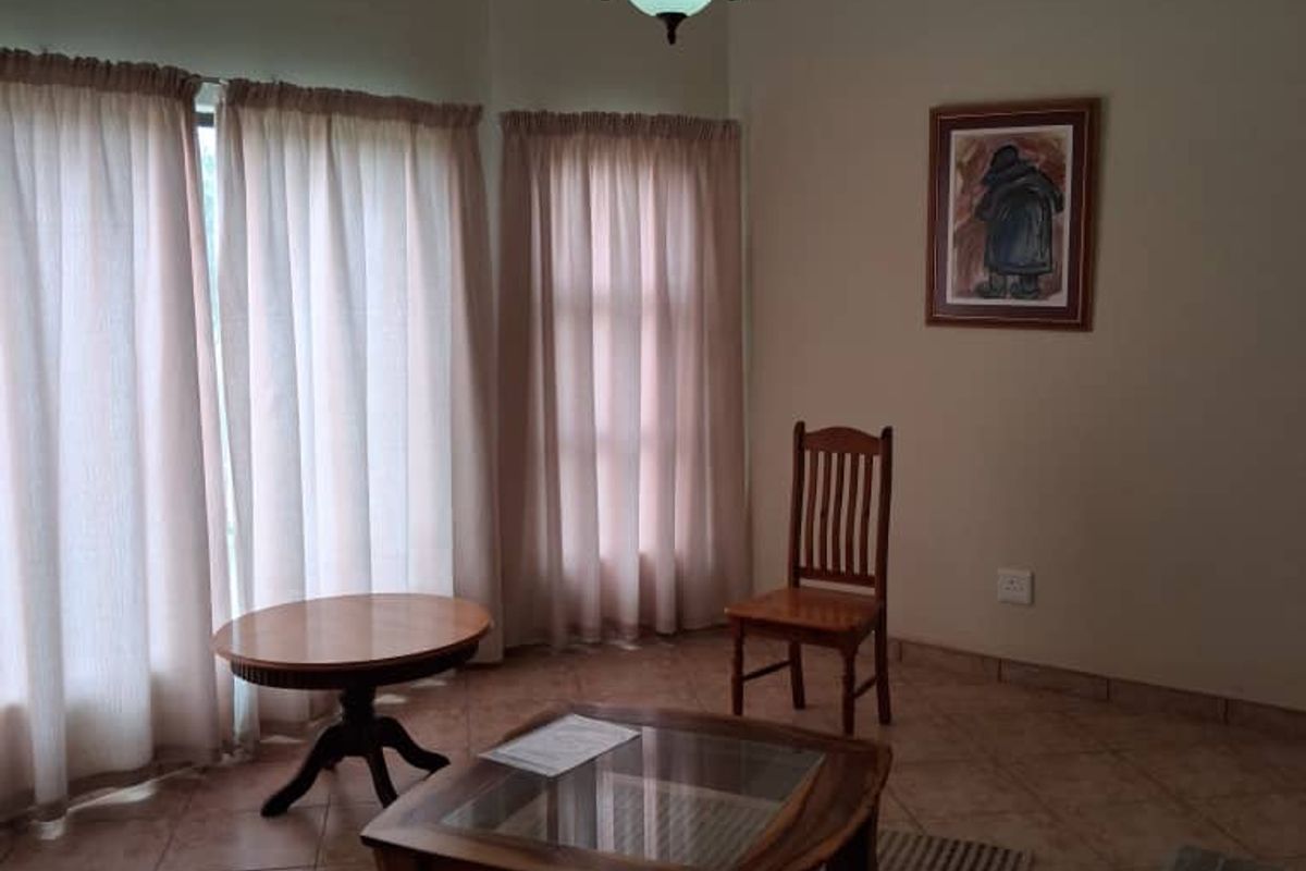 Designer Family Home of Space and Sophistication - Photo 3