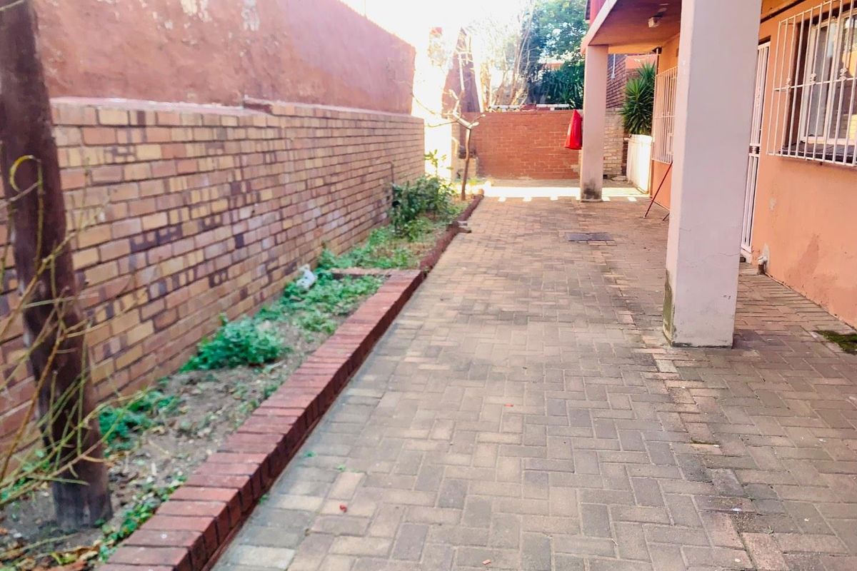 2/3 bedroom apartment for sale in Towerby - Photo 4