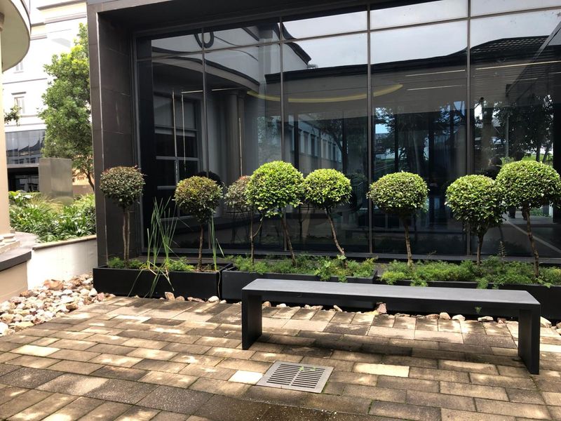 Prime Office Space Available in Sandhurst Office Park - Photo 4